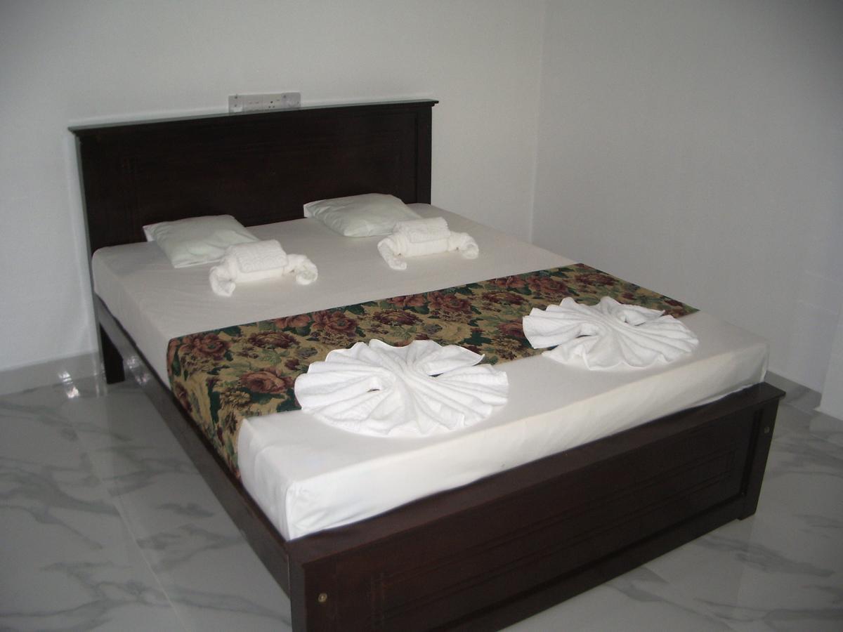 Hotel "Diana" 希克杜沃 外观 照片