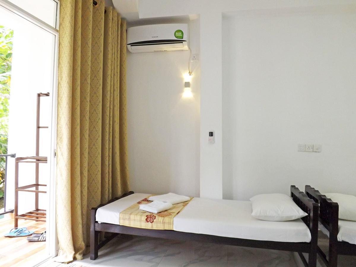 Hotel "Diana" 希克杜沃 外观 照片